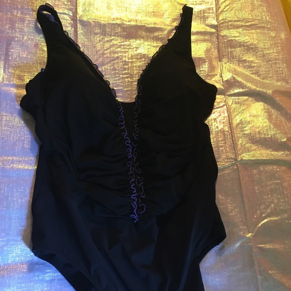 Plus Size Women’s Swim Suit